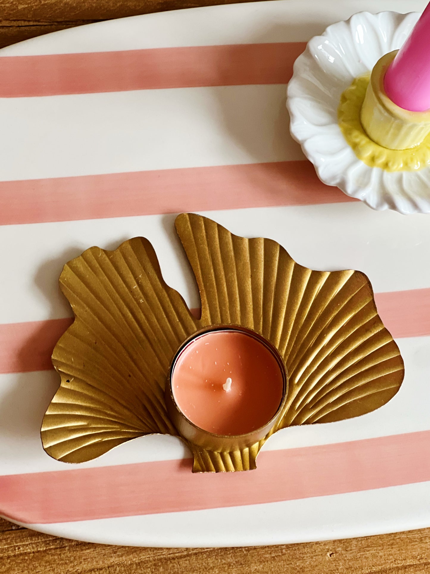Kaarsenhouder messing goud blad bij StyleByClariss.