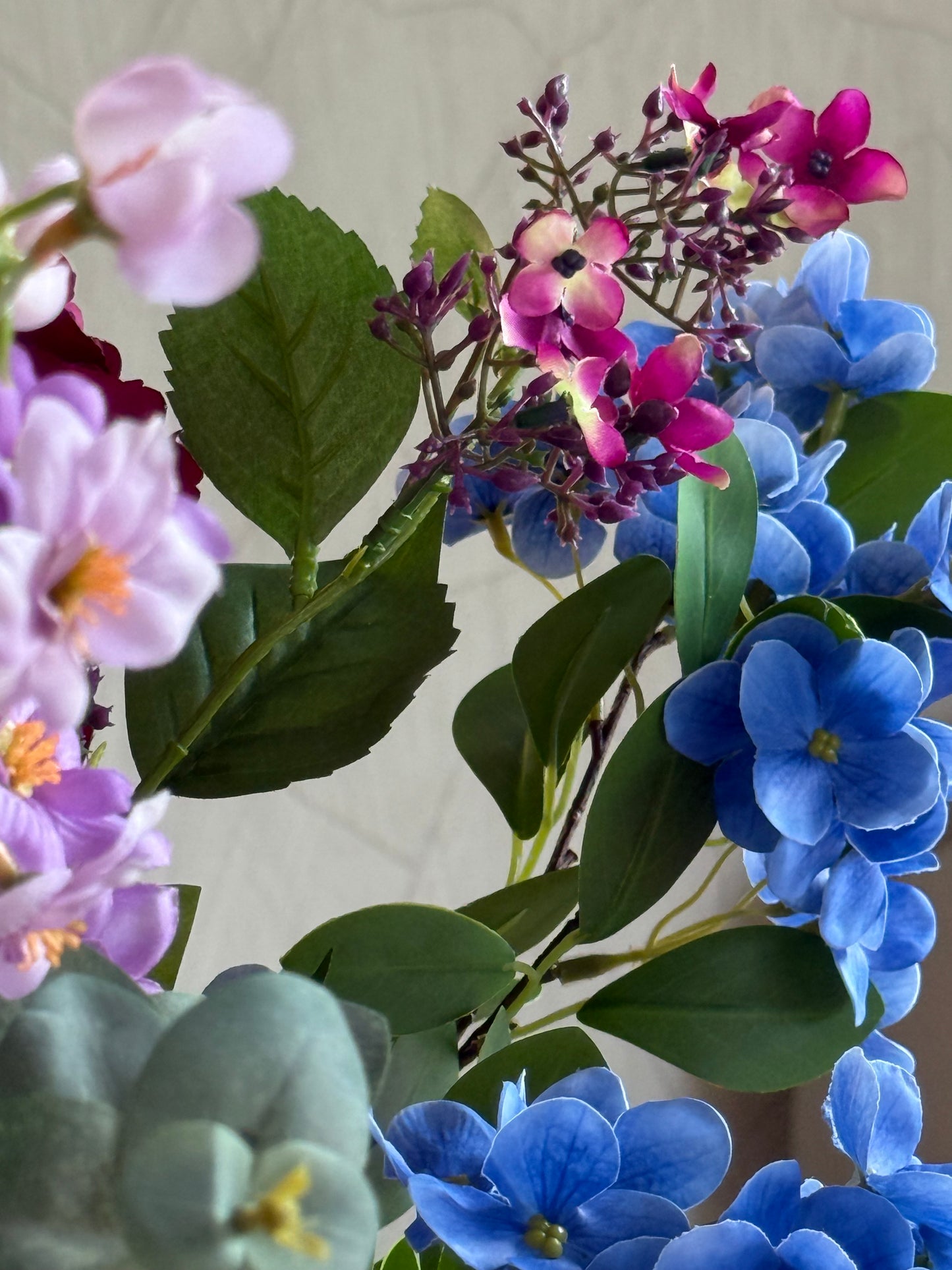 blauw boeket kunstbloemen