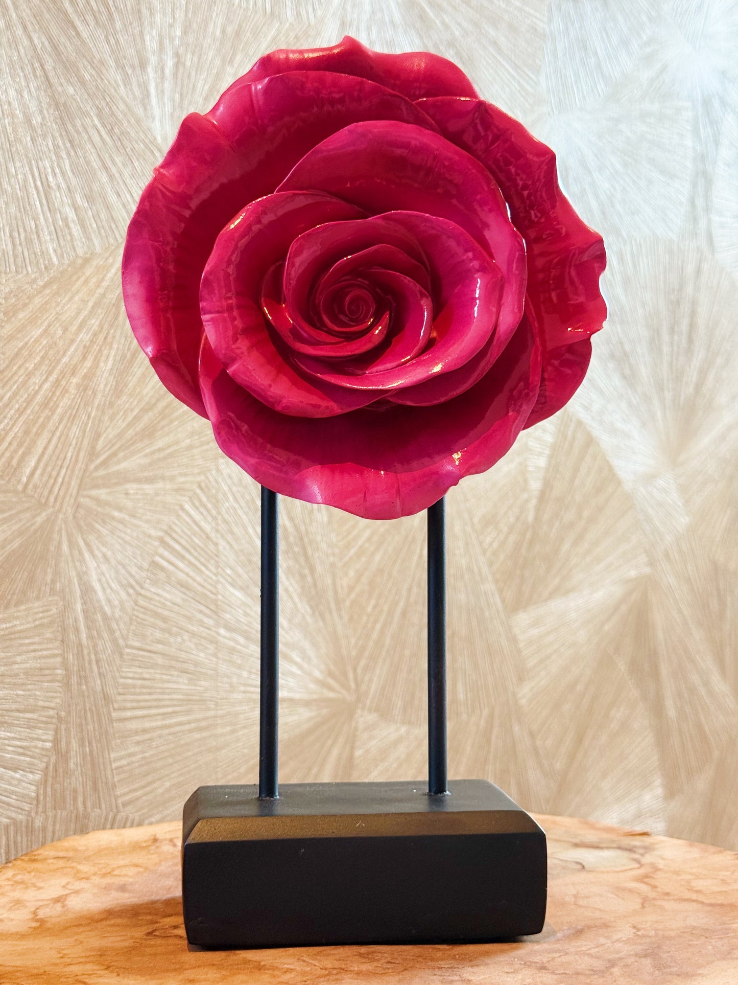 bloemenstandaard als originele vensterbank decoratie