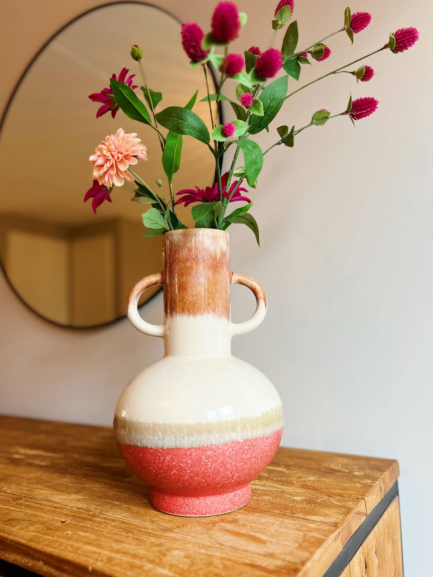 gekleurde vaas nude bij StyleByClariss