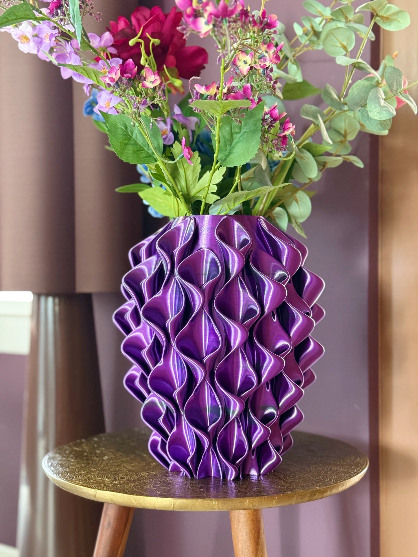 paars zwarte 3d geprinte vaas