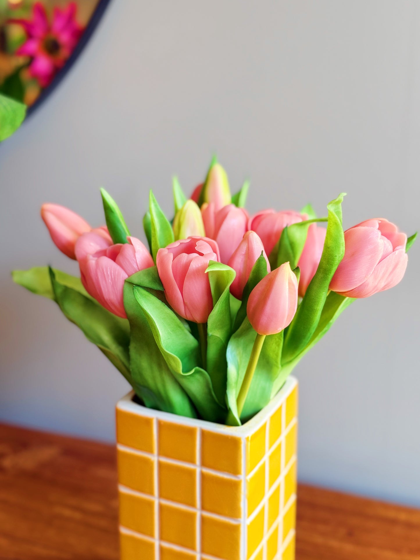 roze kunst tulpen bij StyleByClariss