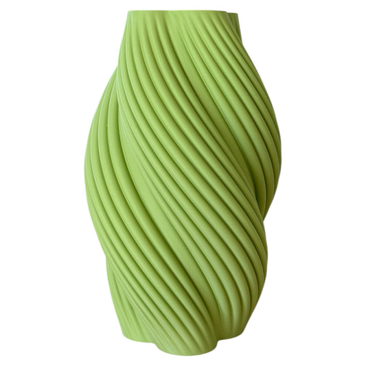 Handgemaakte uitstraling van een 3D geprinte vaas met kunstzinnig design