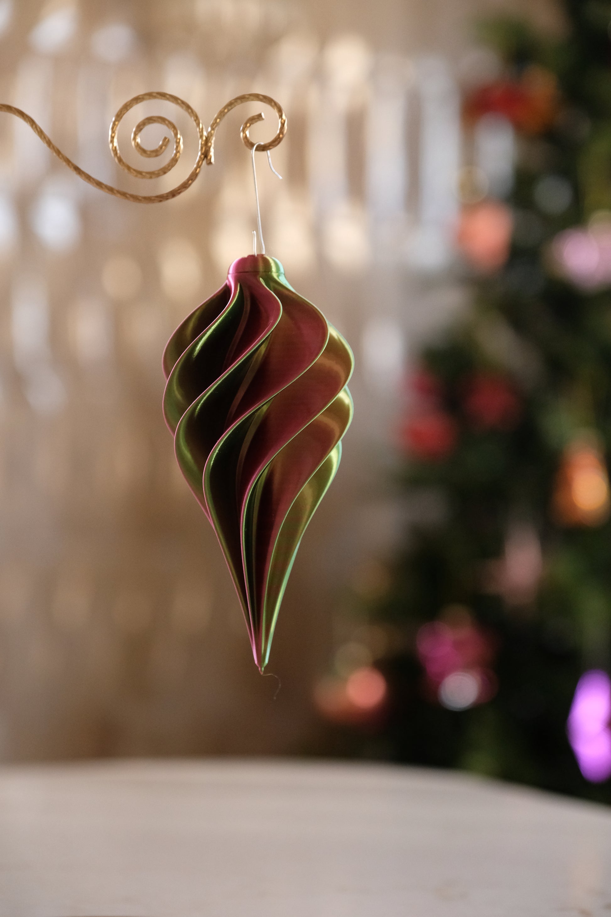 bijzondere kerstballen groen roze