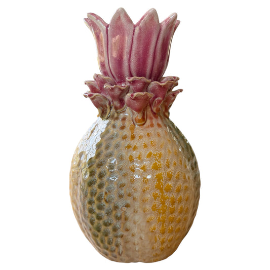 gekleurde vaas met bloem