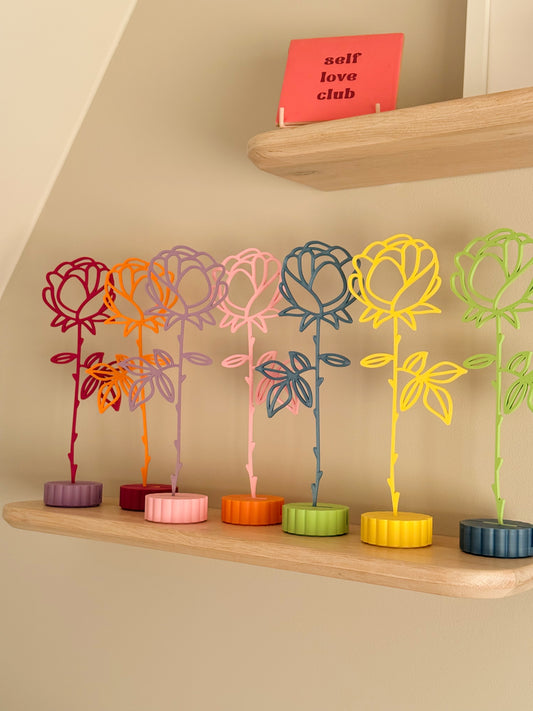 vensterbank decoratie bloemen standaard